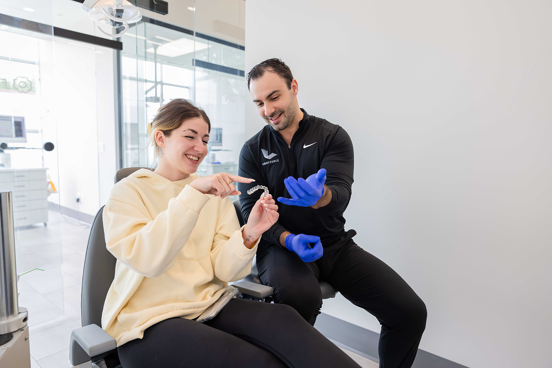 Invisalign-Kids-Teens-Orthodontist-Windsor Invisalign-Kids-Teens-Orthodontist-Windsor